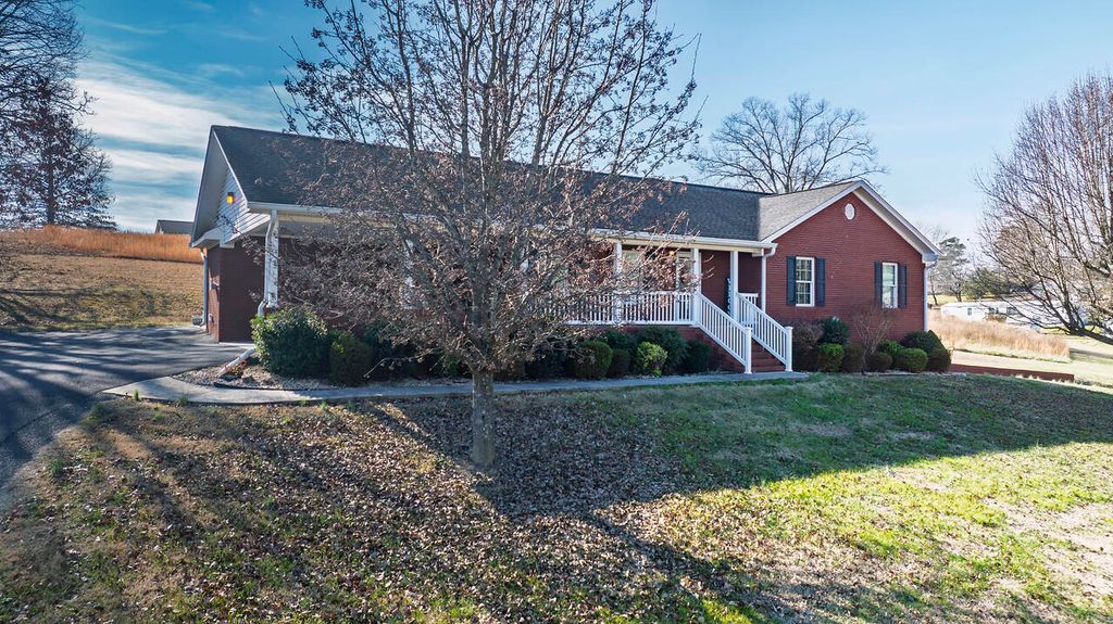 2408 Rodney Drive SE, Cleveland, TN 37323