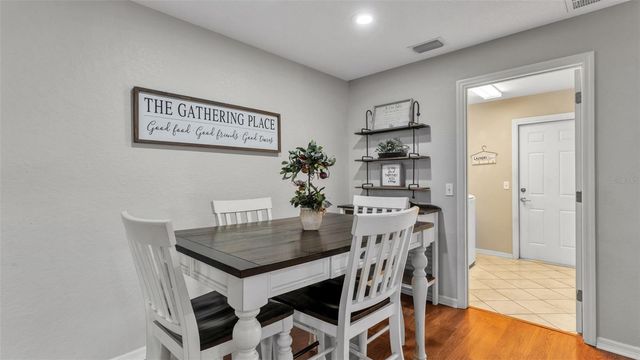 538 POWDER HORN ROW, Lakeland, FL 33809