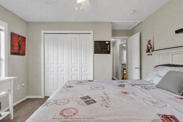 538 POWDER HORN ROW, Lakeland, FL 33809