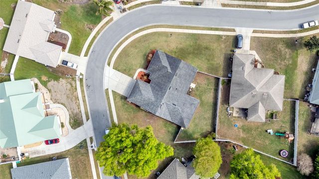 538 POWDER HORN ROW, Lakeland, FL 33809