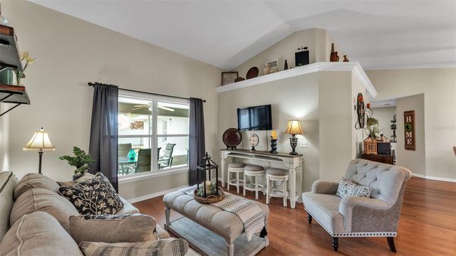 538 POWDER HORN ROW, Lakeland, FL 33809