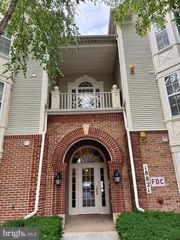 18821 SPARKLING WATER DR #2/101, Germantown, MD 20874