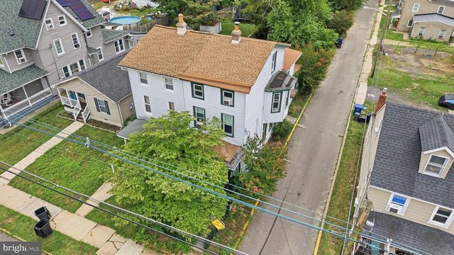 236 WASHINGTON ST, Mount Holly, NJ 08060