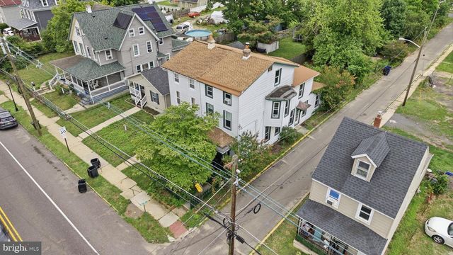 236 WASHINGTON ST, Mount Holly, NJ 08060