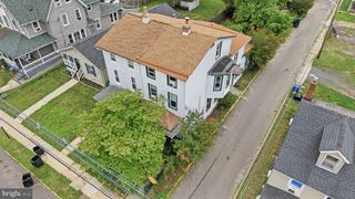 236 WASHINGTON ST, Mount Holly, NJ 08060