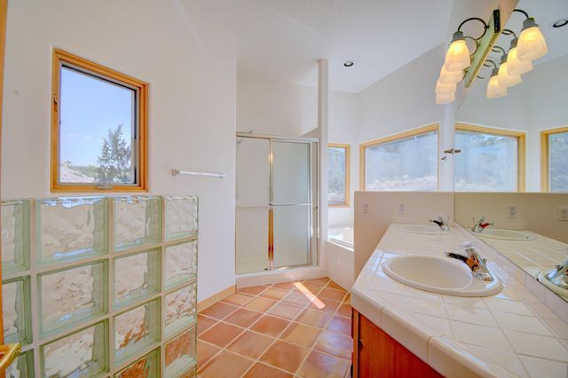 3 Cueva Canyon Road, Placitas, NM 87043