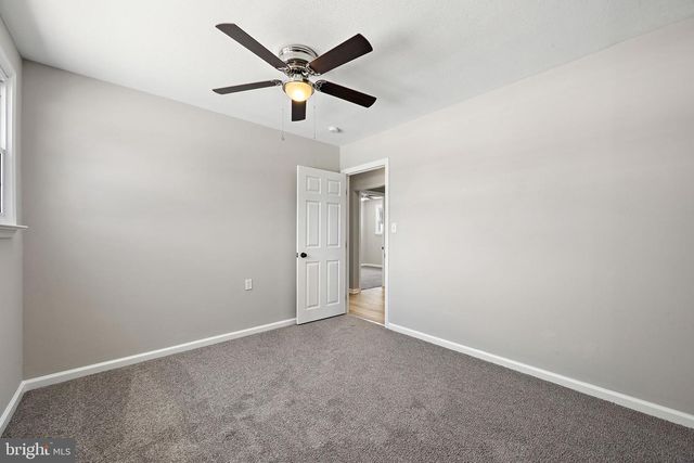 318 S DUPONT RD, Newport, DE 19804