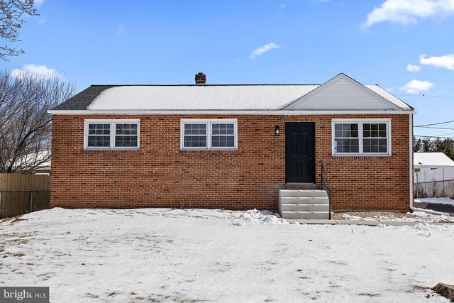 318 S DUPONT RD, Newport, DE 19804