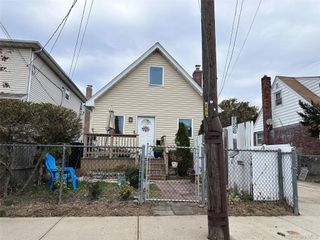 1326 Citizen Avenue, Elmont, NY 11003
