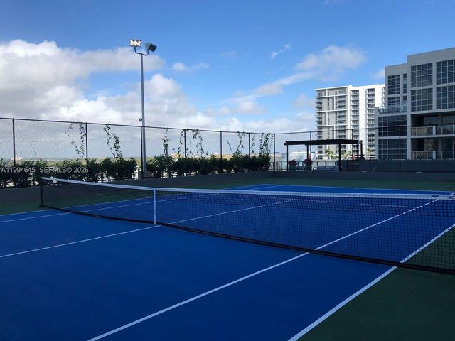 121 NE 34th St 1207, Miami, FL 33137