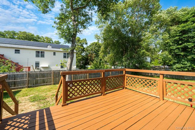 51 Hampton Avenue, Mastic, NY 11950