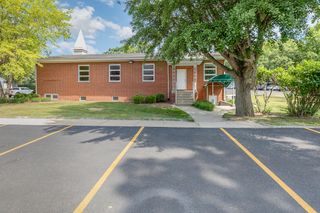 939 S Wisconsin Street, Hobart, IN 46342
