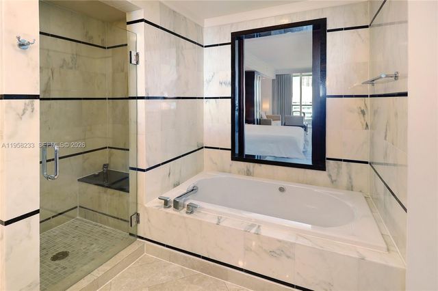 4391 Collins Ave 1703, Miami Beach, FL 33140