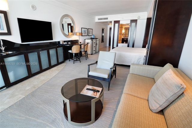 4391 Collins Ave 1703, Miami Beach, FL 33140