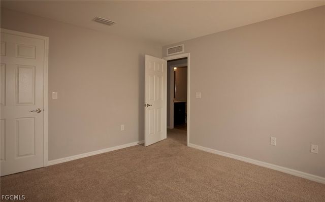 3883 Tilbor CIR, Fort Myers, FL 33916