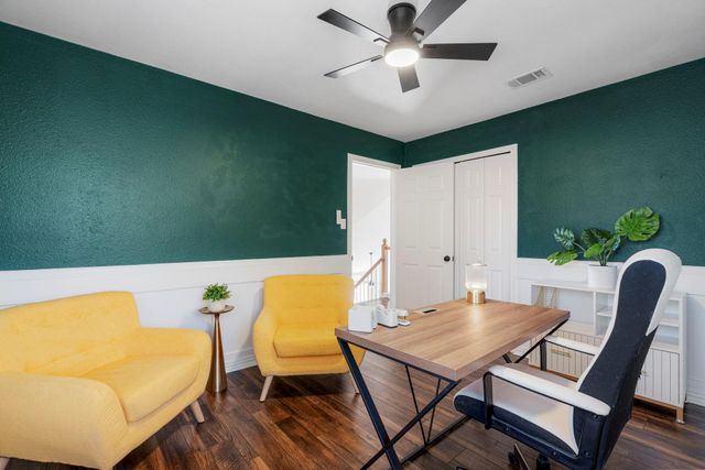 8200 Nairn DR, Austin, TX 78749