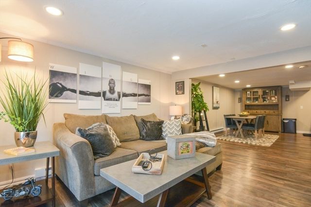 187 Blackstone Street, Mendon, MA 01756