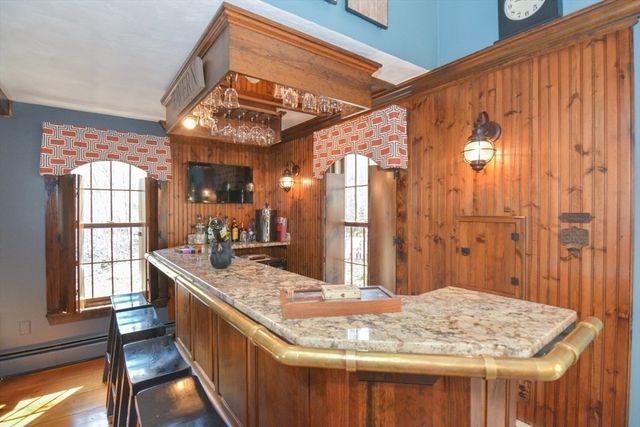 187 Blackstone Street, Mendon, MA 01756