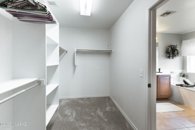 5898 N Dartwhite Drive, Tucson, AZ 85741