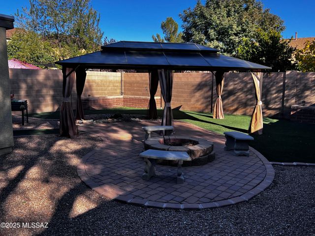 5898 N Dartwhite Drive, Tucson, AZ 85741