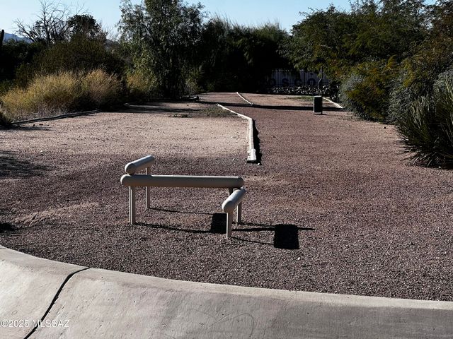 5898 N Dartwhite Drive, Tucson, AZ 85741