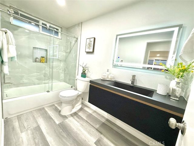 11702 Christy St, Cerritos, CA 90703