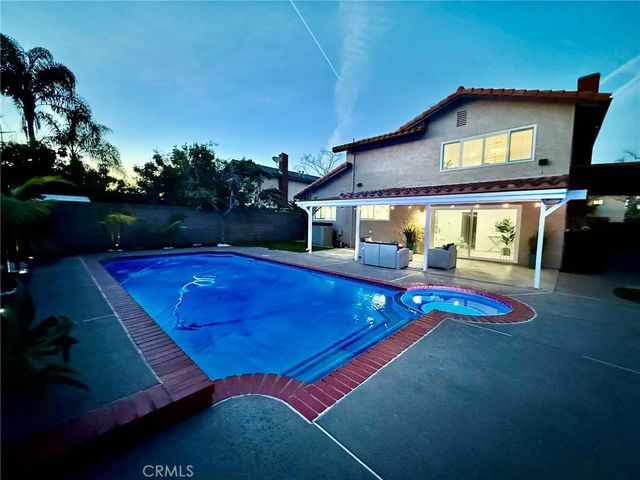 11702 Christy St, Cerritos, CA 90703