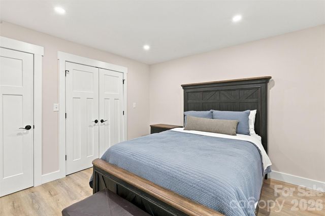1208 Tarrington Avenue, Charlotte, NC 28205
