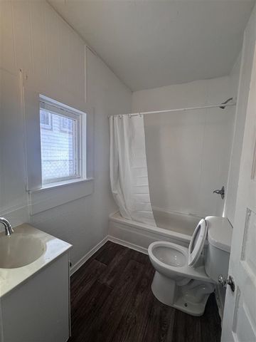 910 Prince Street Se, Grand Rapids, MI 49507