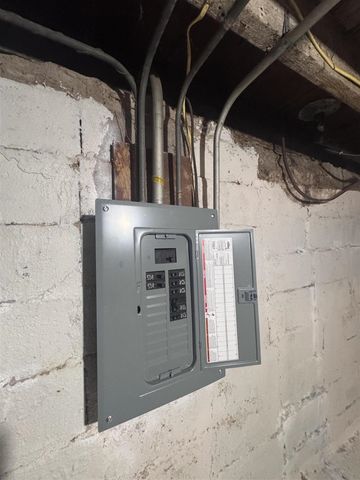 910 Prince Street Se, Grand Rapids, MI 49507