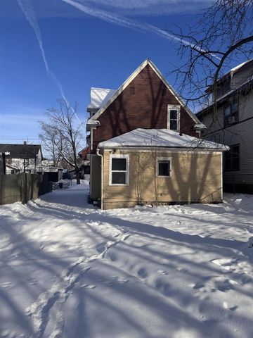 910 Prince Street Se, Grand Rapids, MI 49507