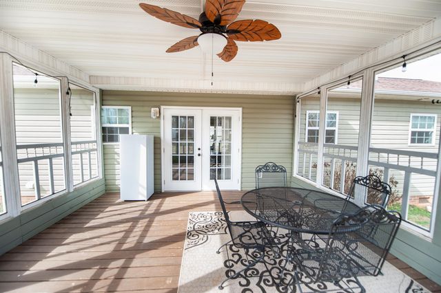 156 Honeysuckle Lane, Gaffney, SC 29341