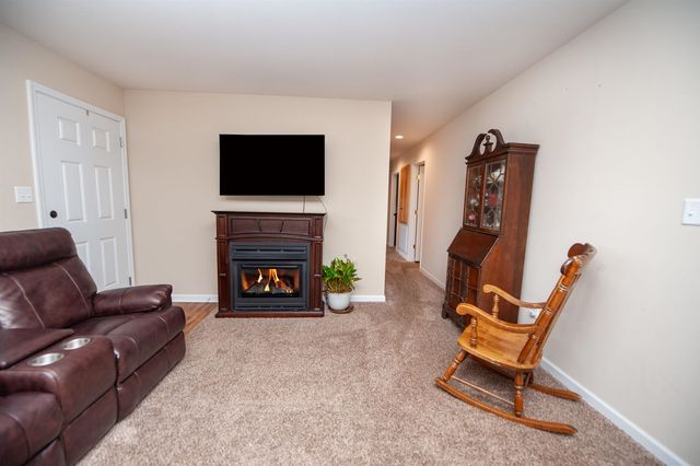 156 Honeysuckle Lane, Gaffney, SC 29341