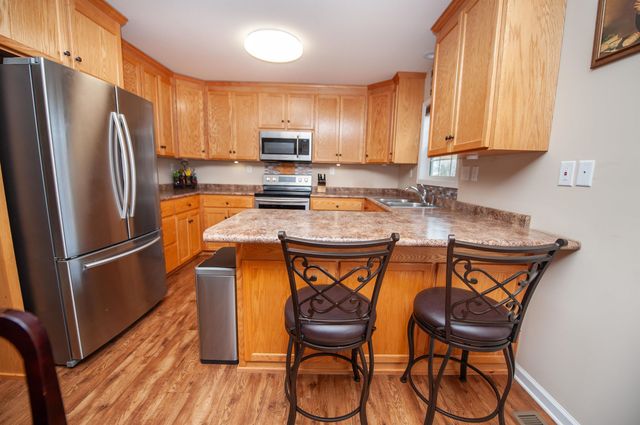 156 Honeysuckle Lane, Gaffney, SC 29341