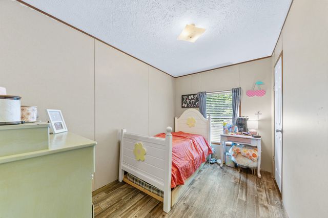 6126 Calvin Potts Rd, Primm Springs, TN 38476