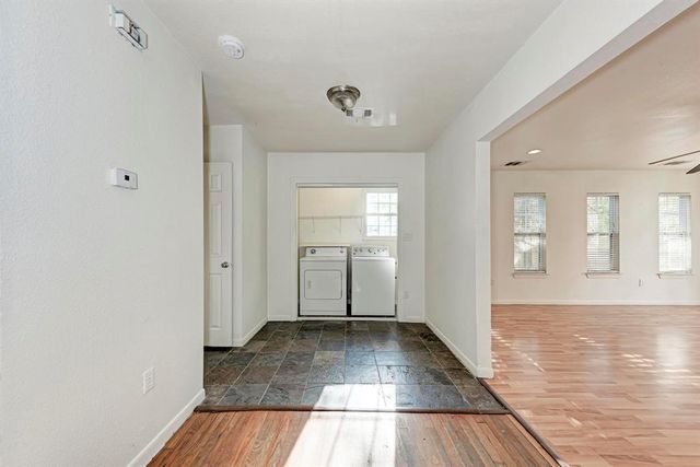 3106 King ST, Austin, TX 78705