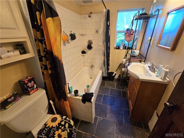 4781 Lower Mountain Road, Cambria, NY 14094