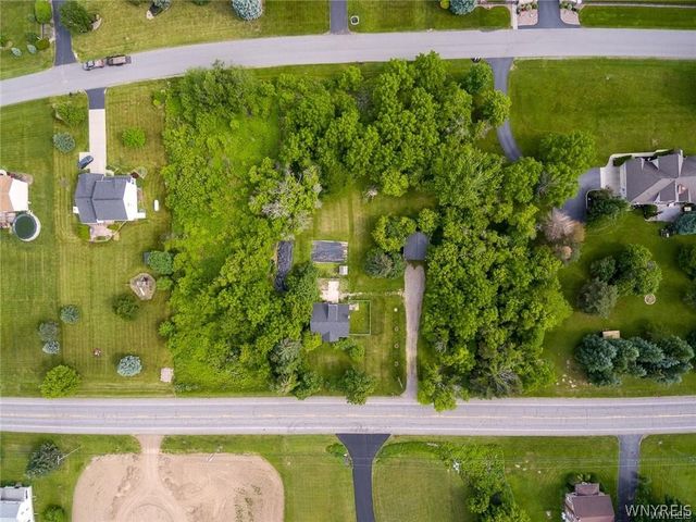 4781 Lower Mountain Road, Cambria, NY 14094