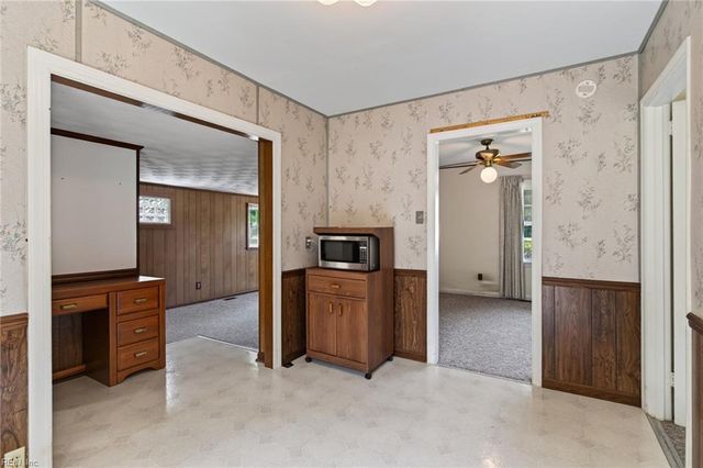18 Bethel RD, Newport News, VA 23608