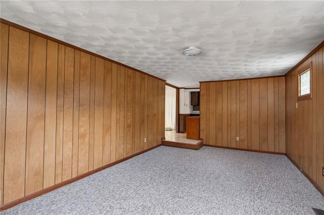 18 Bethel RD, Newport News, VA 23608