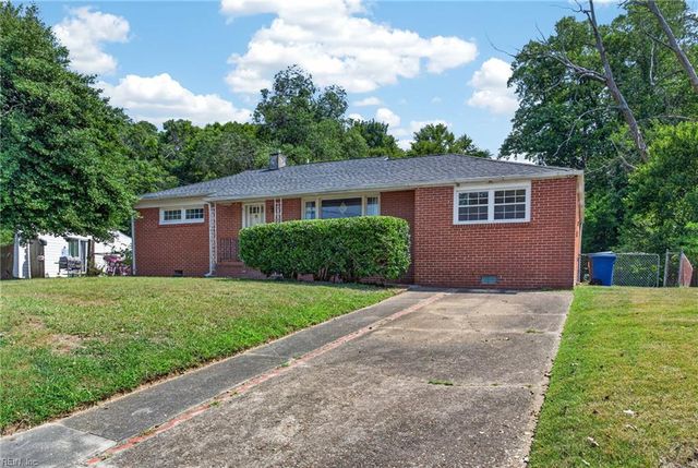 18 Bethel RD, Newport News, VA 23608