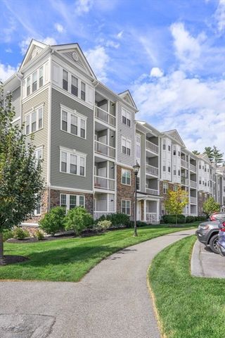 220 Martins Lndg 309, North Reading, MA 01864