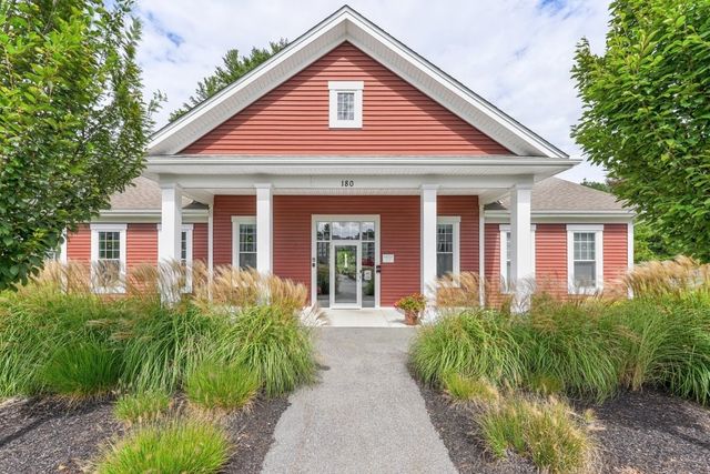 220 Martins Lndg 309, North Reading, MA 01864