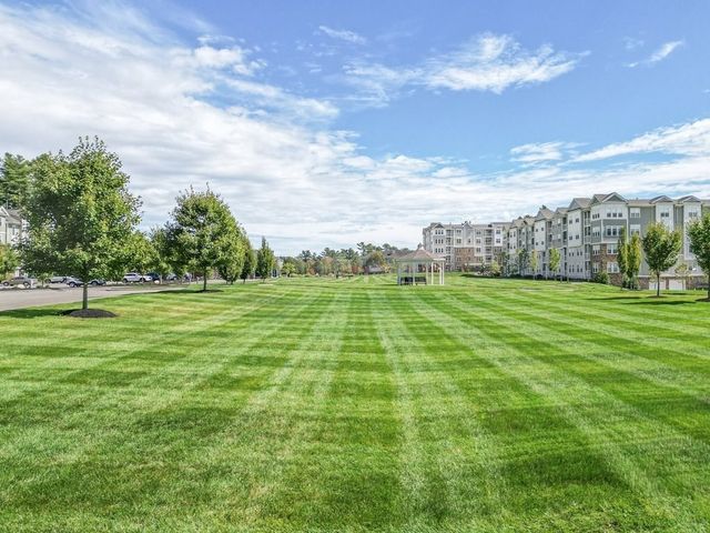 220 Martins Lndg 309, North Reading, MA 01864