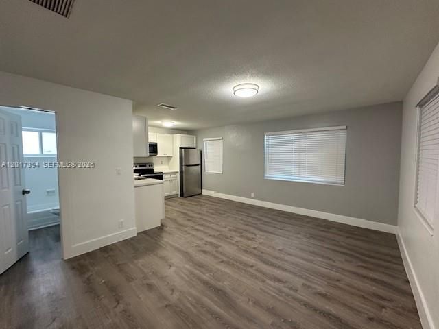 5911 NE 18th Avenue, Fort Lauderdale, FL 33334