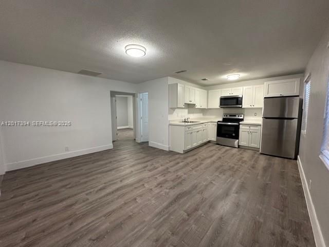 5911 NE 18th Avenue, Fort Lauderdale, FL 33334