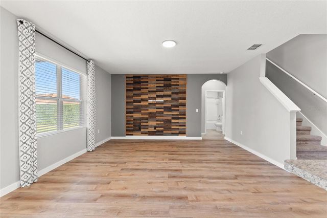 519 OAKHURST WAY, Lake Alfred, FL 33850