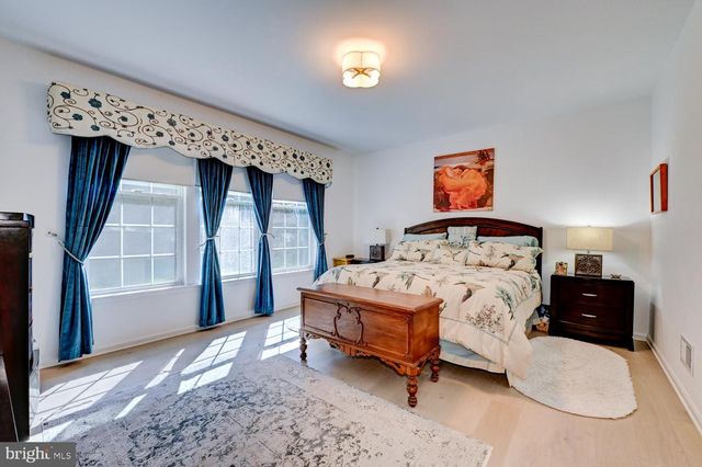 24 MONTE CARLO DR, Hamilton, NJ 08691