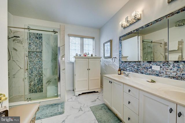 24 MONTE CARLO DR, Hamilton, NJ 08691