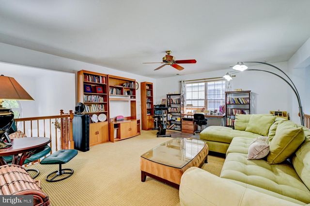 24 MONTE CARLO DR, Hamilton, NJ 08691